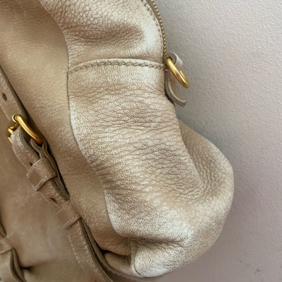 Prada leather bag! - Picture 12 of 14